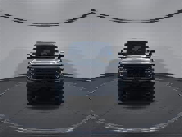 Used 2022 Ford Bronco 4-Door image 3