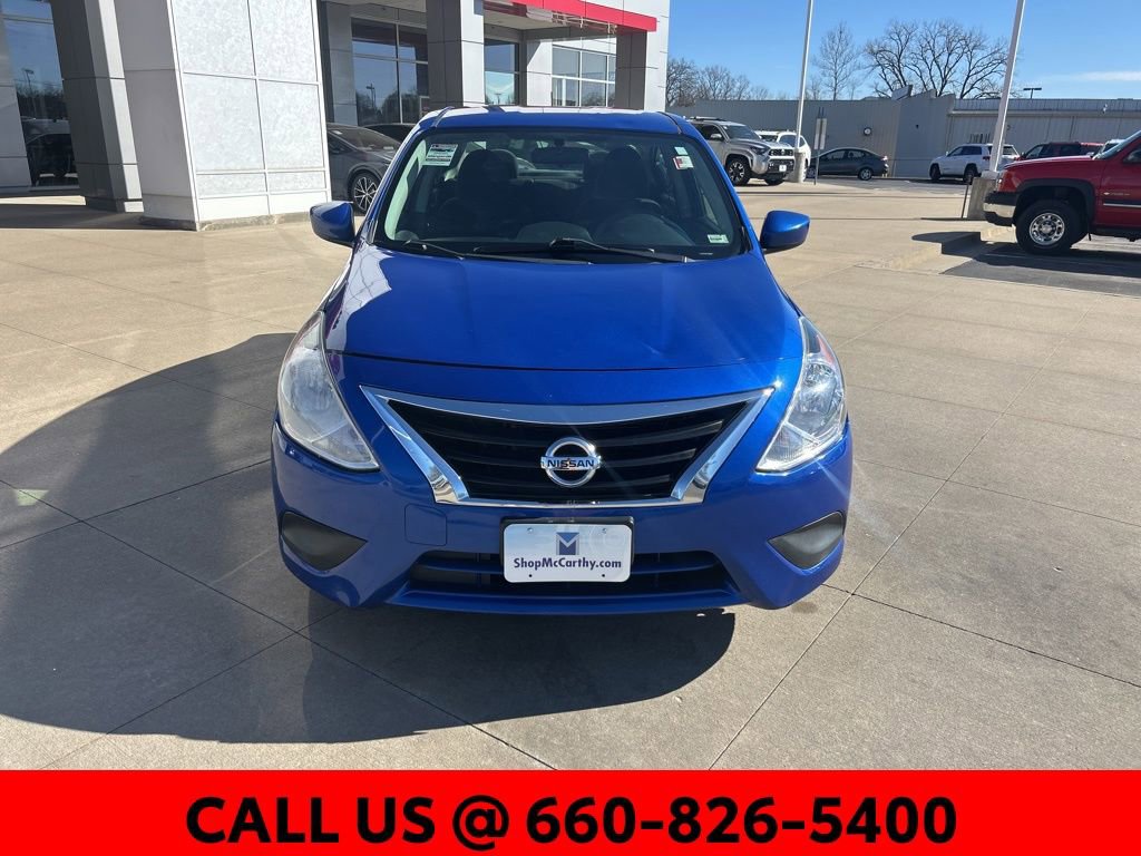Used 2017 Nissan Versa SV video 2