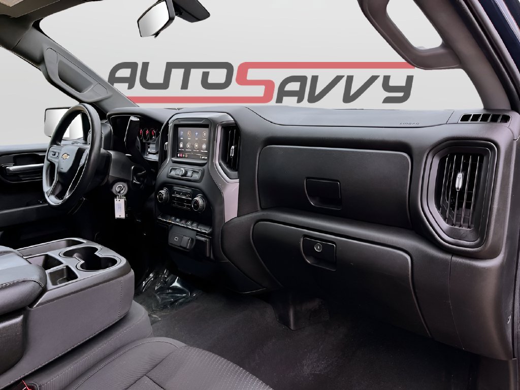 Used 2020 Chevrolet Silverado 1500 Custom w/ Custom Value Package AWD/4WD image 26