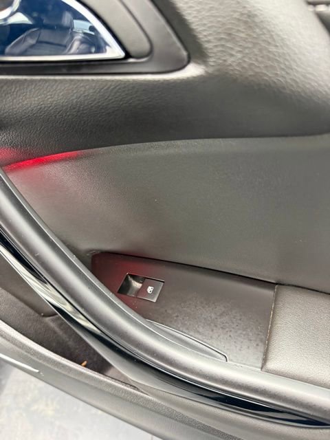 Used 2019 Buick Cascada Premium FWD image 41