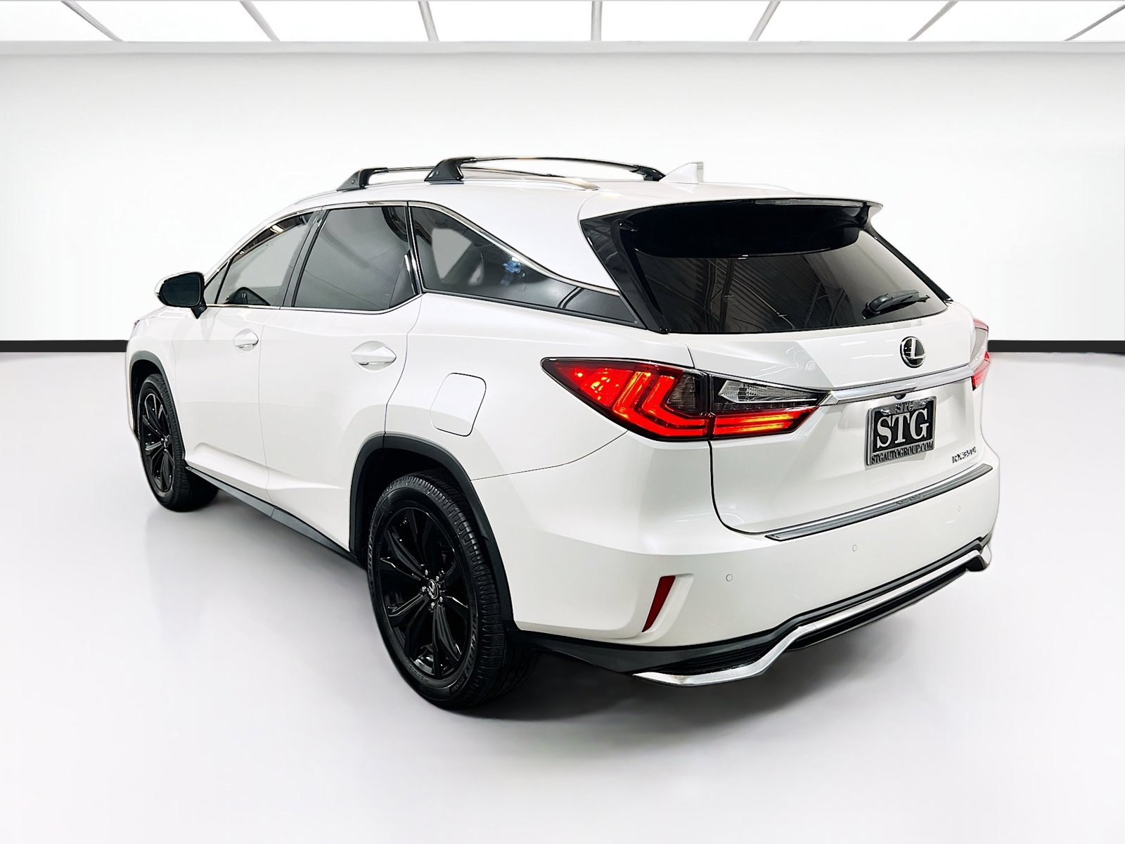 Used 2020 Lexus RX 350L FWD w/ Premium Package image 6