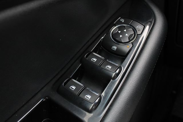 Used 2016 Ford Edge SEL w/ Equipment Group 201A image 8