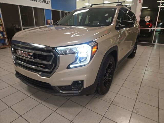 Used 2022 GMC Terrain AT4 w/ Infotainment Package II image 4