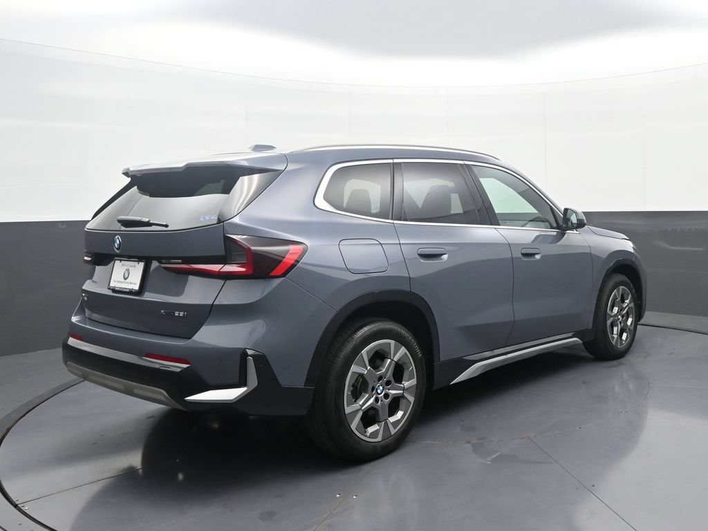New 2026 BMW X1 xDrive28i w/ Technology Package AWD/4WD image 7