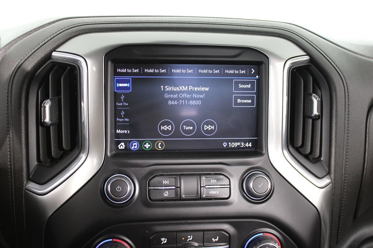 Used 2022 Chevrolet Silverado 1500 LT w/ LPO, Dark Essentials Package RWD image 7