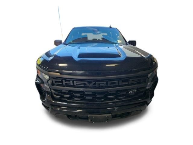 Used 2023 Chevrolet Silverado 1500 Custom image 3