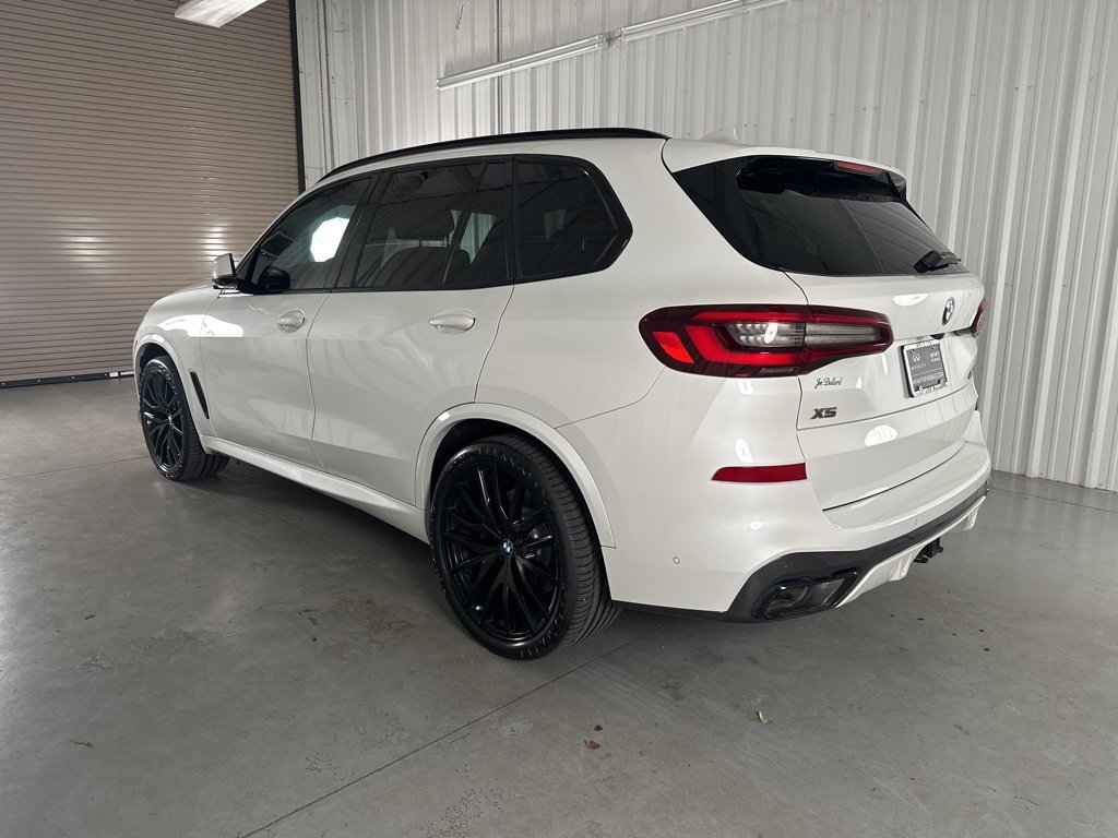 Used 2021 BMW X5 M50i w/ Executive Package image 7