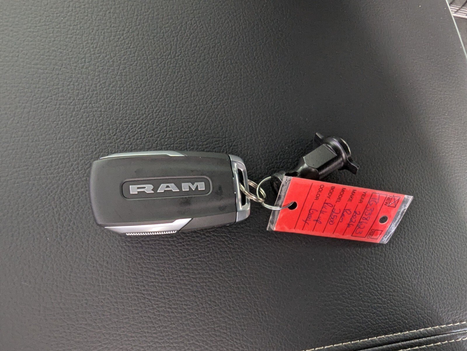 New 2026 RAM 2500 Big Horn AWD/4WD image 28