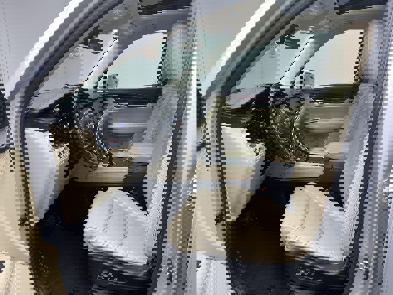 Used 2019 Cadillac XT5 Luxury image 3