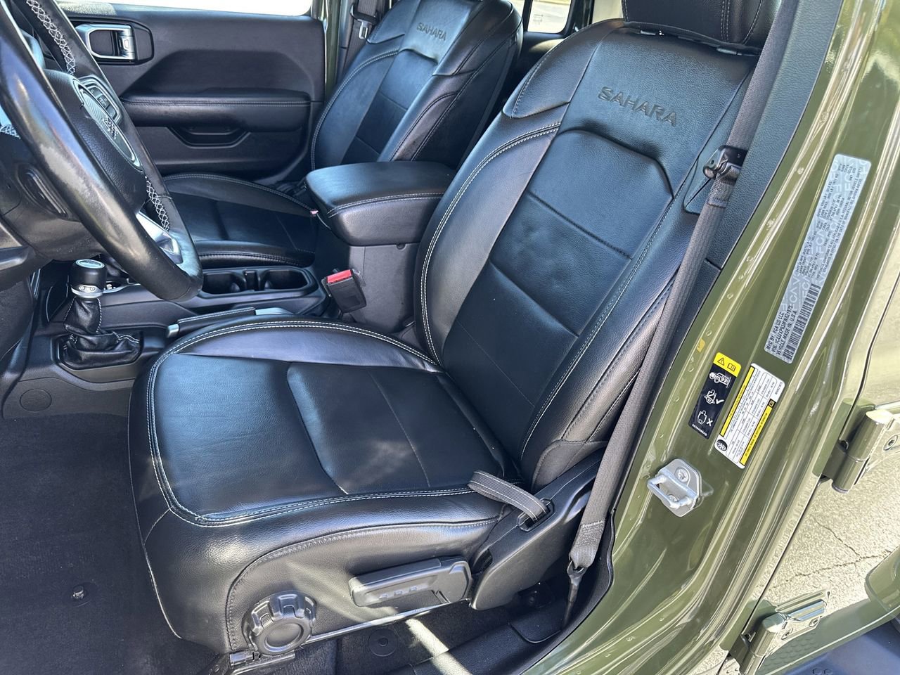 Used 2021 Jeep Wrangler Unlimited Sahara w/ Dual Top Group image 17