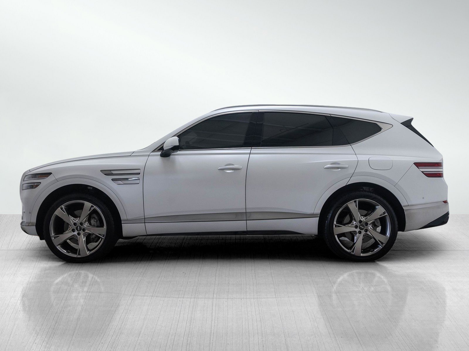 Used 2023 Genesis GV80 3.5T w/ Prestige Matte Package AWD/4WD image 3