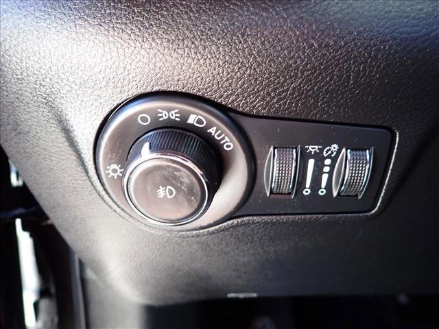 Used 2022 Jeep Compass Trailhawk image 13