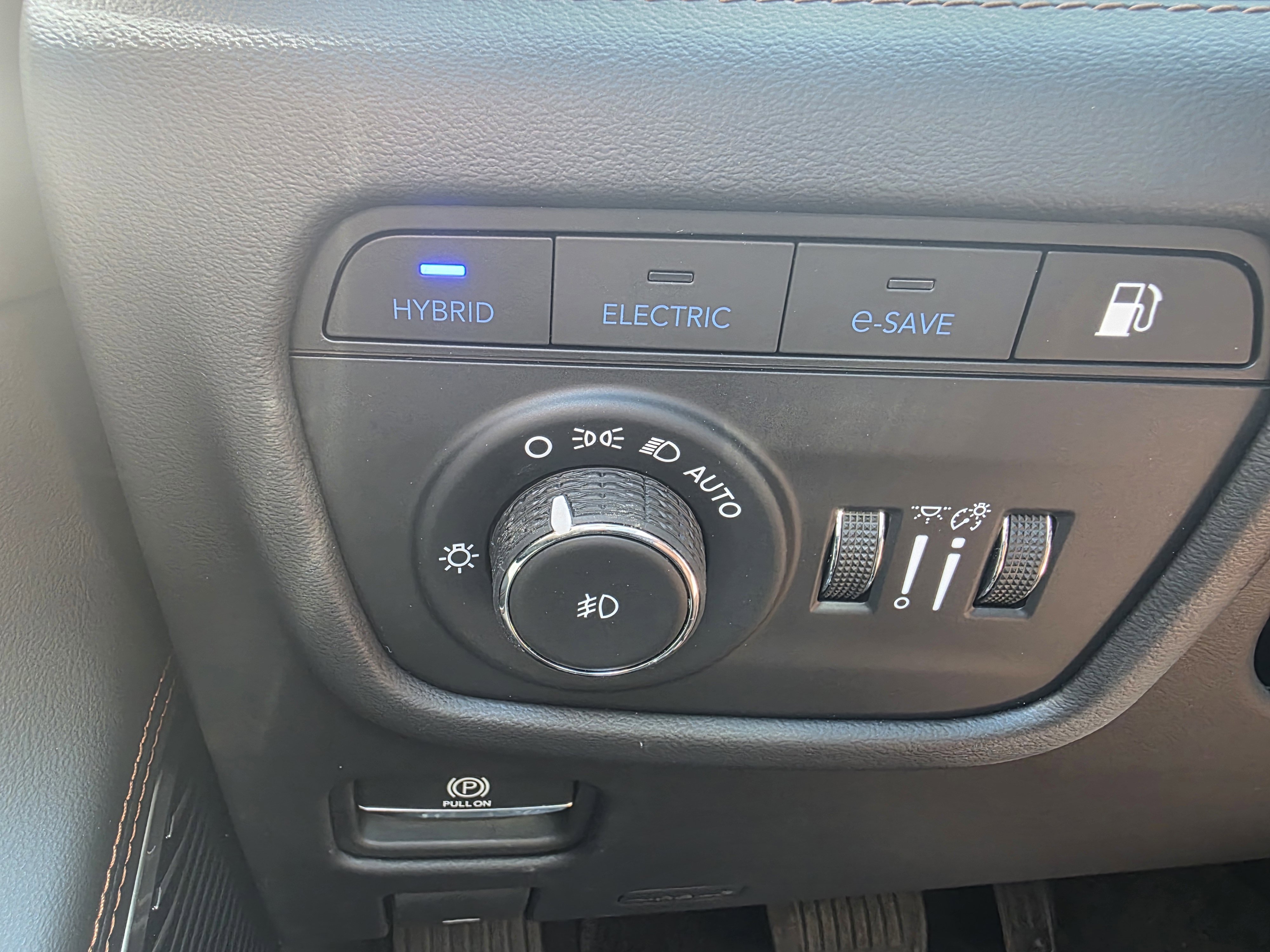 Used 2023 Jeep Grand Cherokee Summit image 20