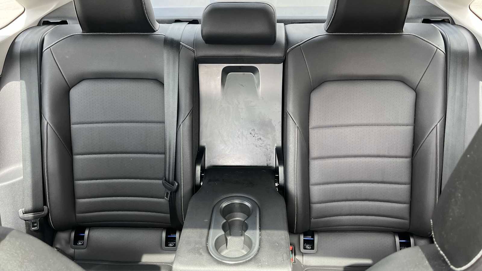 Used 2023 Volkswagen Jetta SE FWD image 34