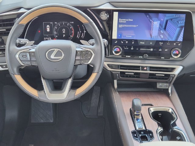 Used 2024 Lexus RX 350 Premium w/ Accessory Package (Z1) FWD image 24