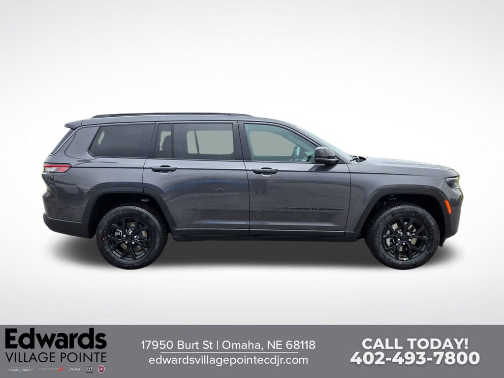 New 2026 Jeep Grand Cherokee L 4WD image 2