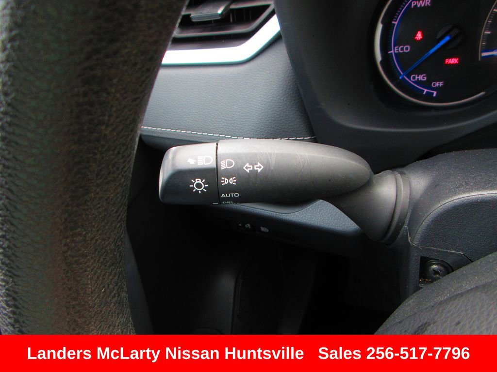 Used 2024 Toyota RAV4 XLE image 26