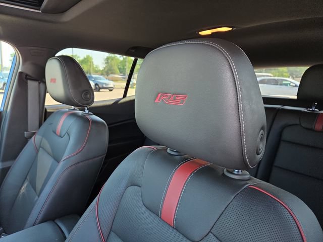 Used 2024 Chevrolet Trax RS w/ Sunroof Package FWD image 27