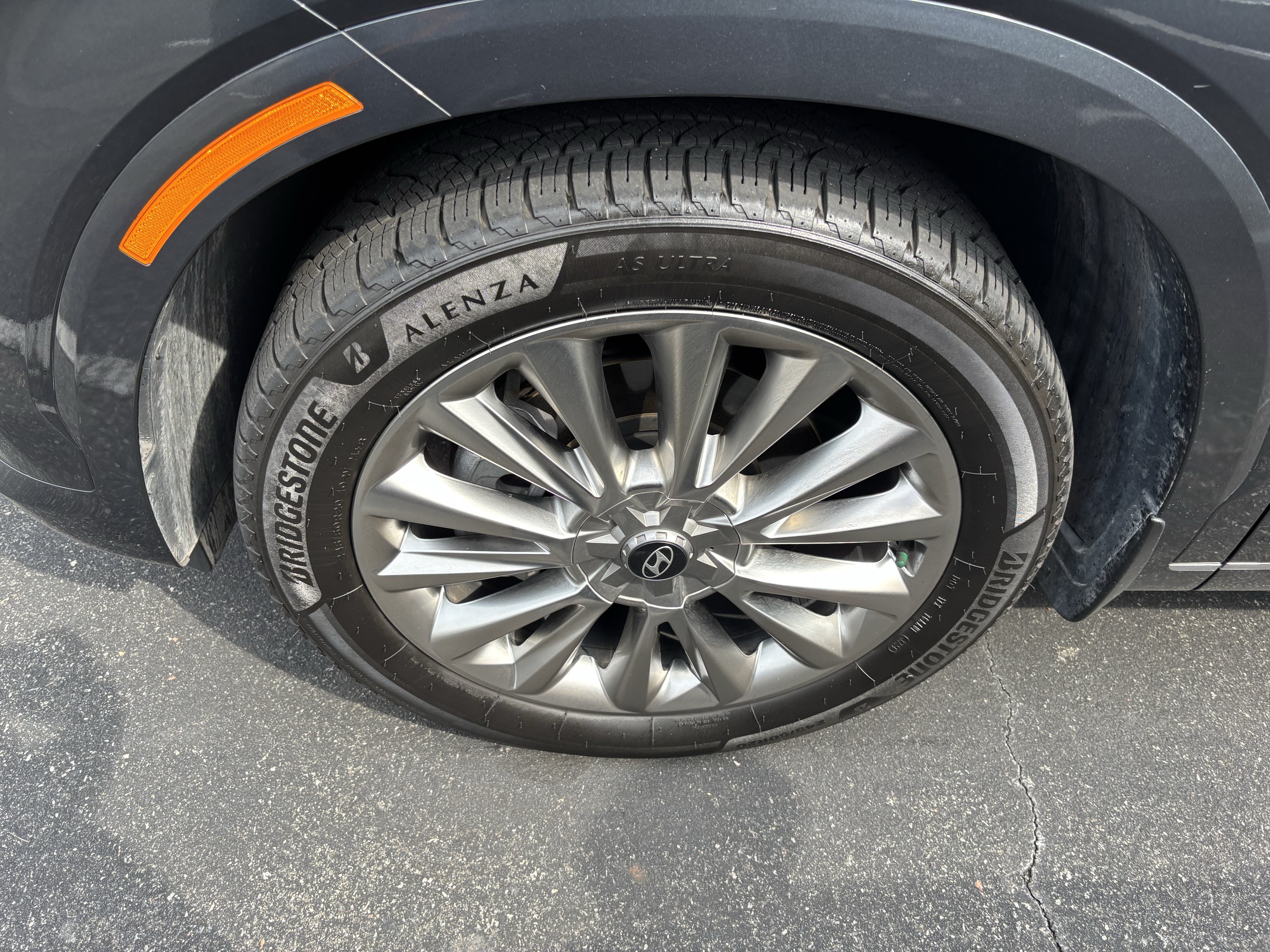 Used 2020 Hyundai Palisade Limited FWD image 12