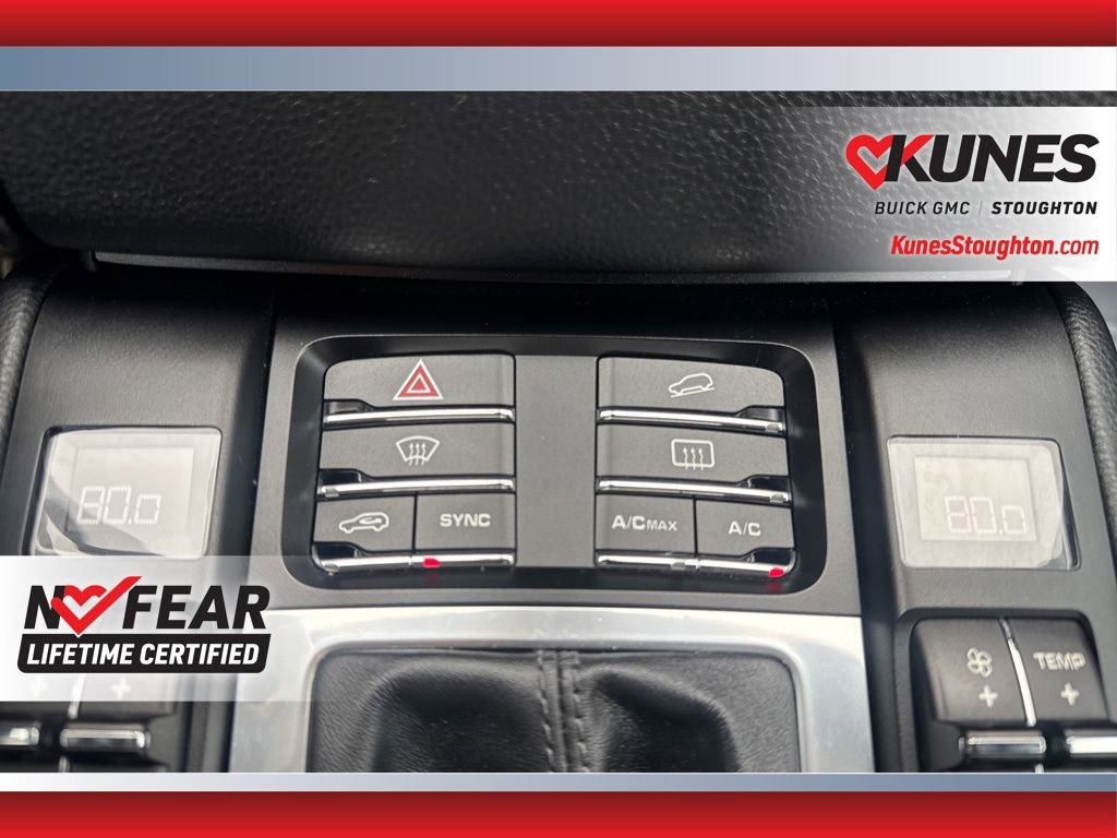 Used 2017 Porsche Macan S w/ Premium Package Plus image 35