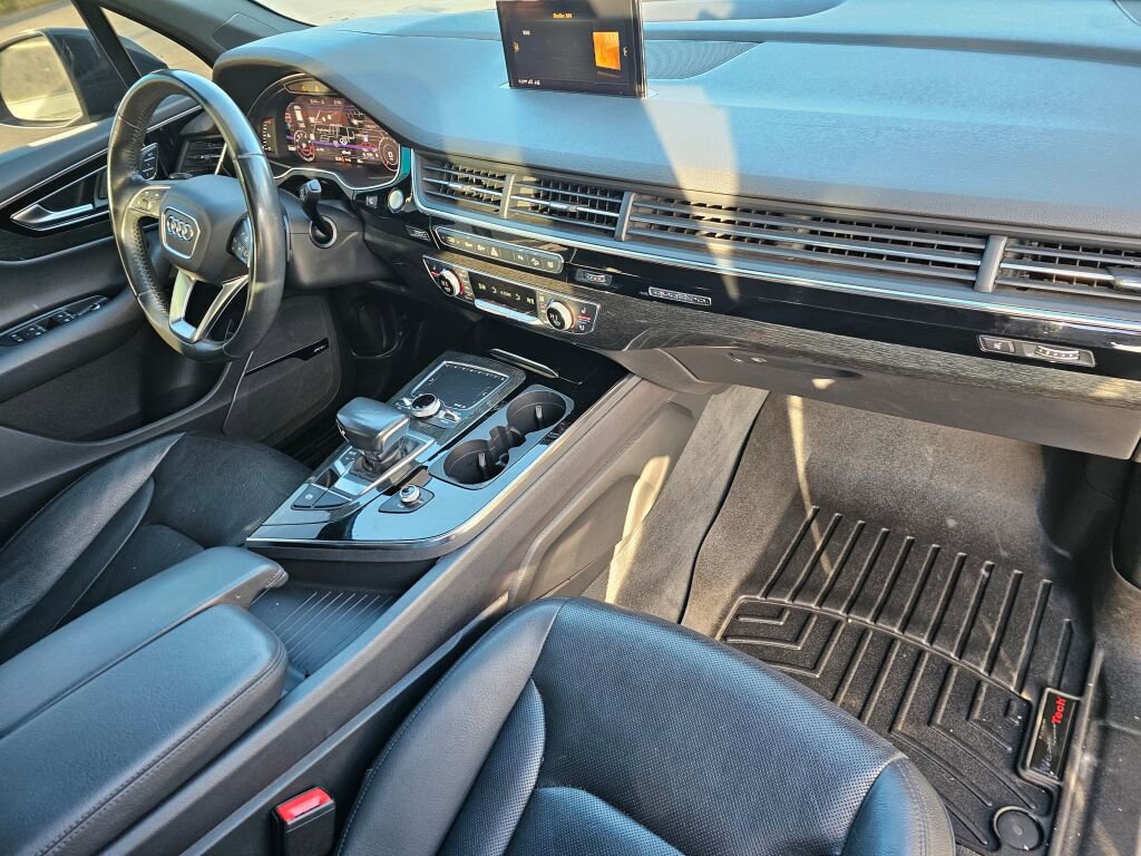 Used 2018 Audi Q7 3.0T Prestige image 13