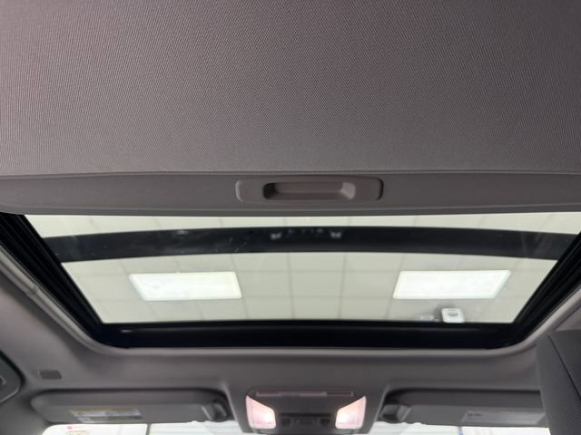 Used 2023 Toyota RAV4 XLE w/ Convenience Package FWD image 34