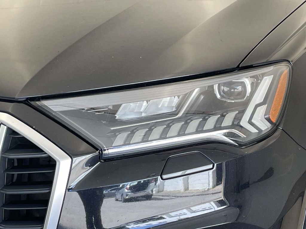 Used 2021 Audi Q7 3.0T Prestige w/ Prestige Package AWD/4WD image 15