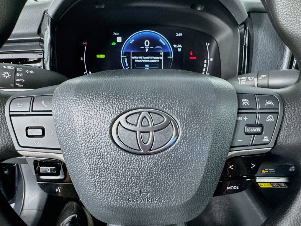 Used 2026 Toyota Camry LE FWD image 16