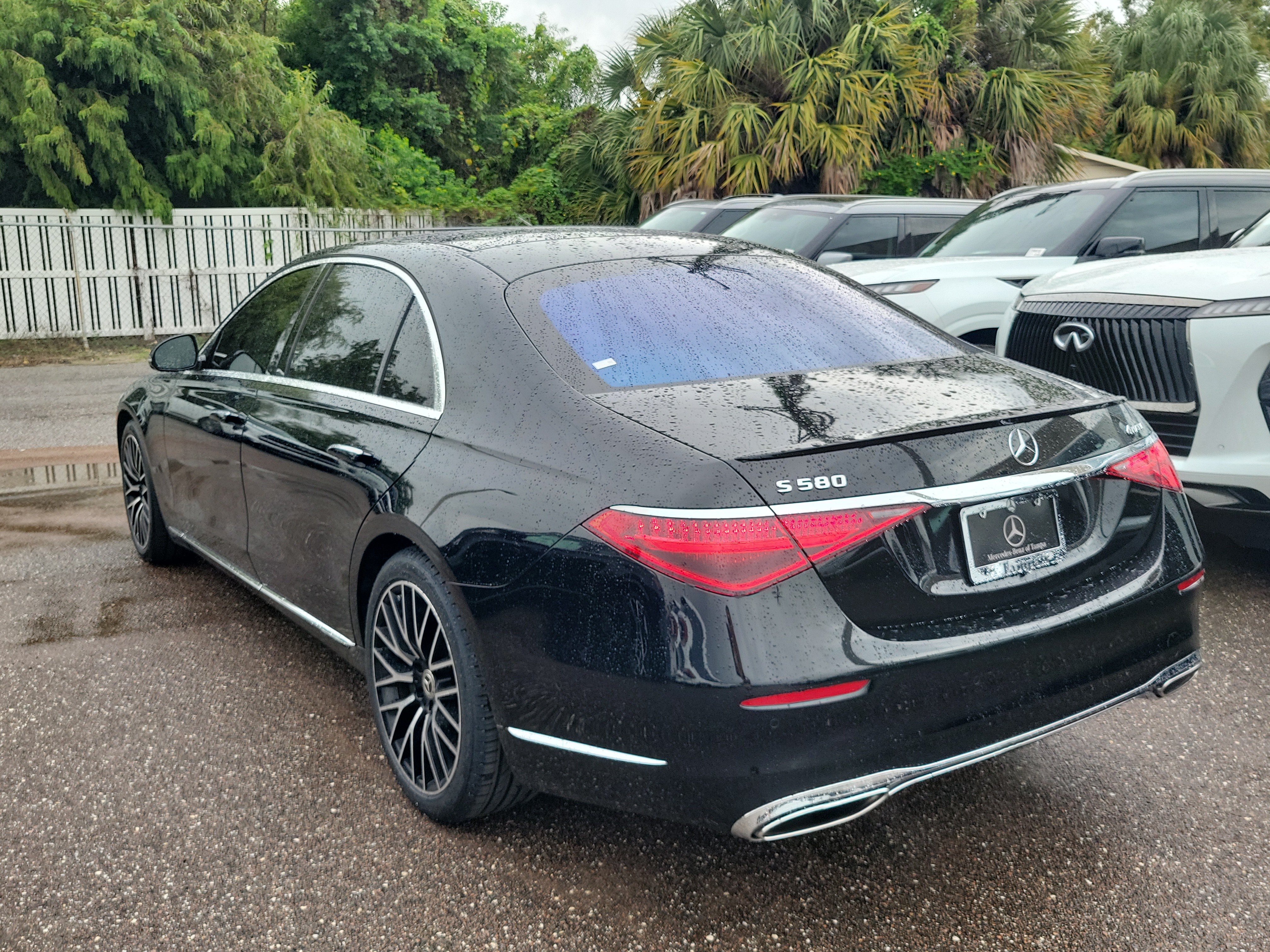 Used 2025 Mercedes-Benz S 580 4MATIC Sedan image 5