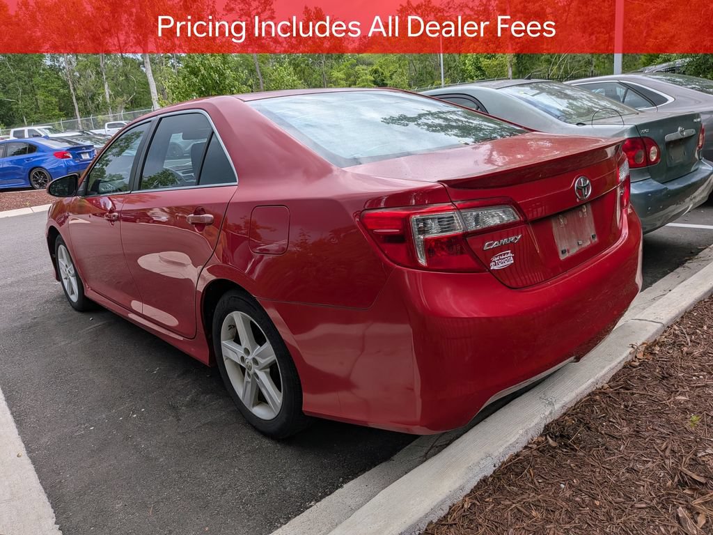 Used 2012 Toyota Camry SE FWD image 5
