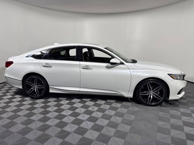Used 2022 Honda Accord Touring image 9