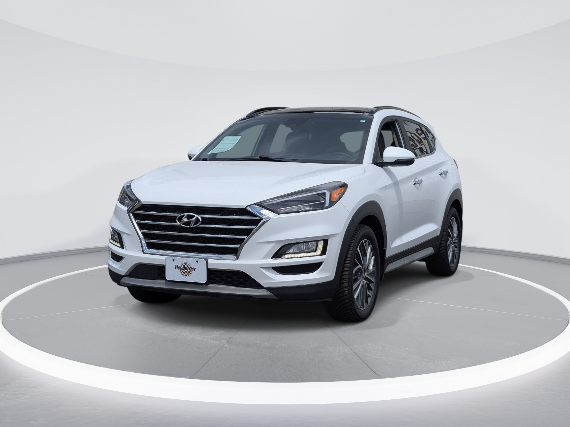 Used 2020 Hyundai Tucson Ultimate w/ Cargo Package AWD/4WD image 3