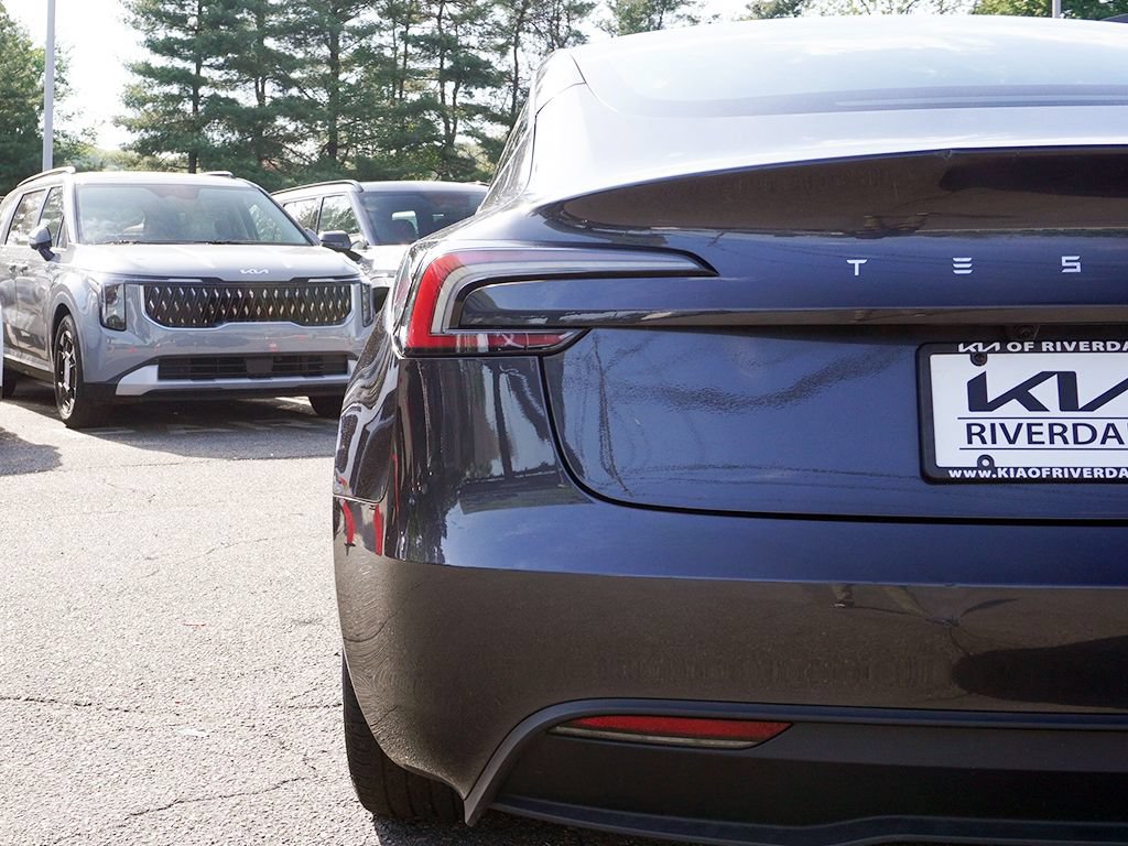 Used 2024 Tesla Model 3 Standard Range RWD image 14