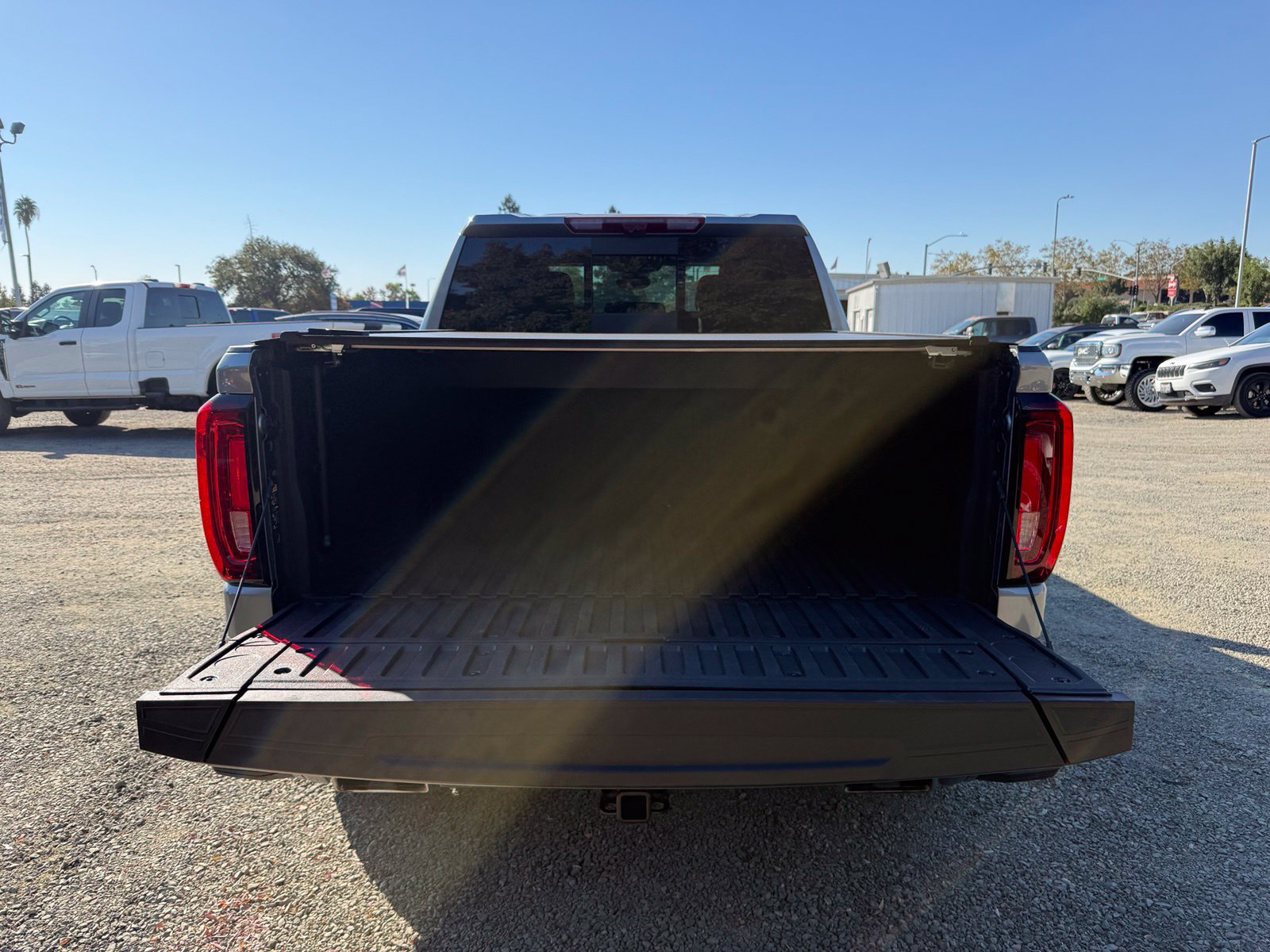 Used 2025 GMC Sierra 1500 Denali Ultimate AWD/4WD image 5
