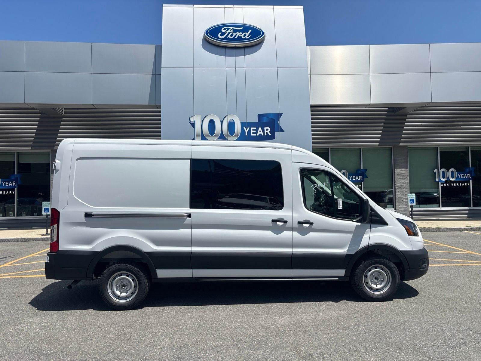 New 2026 Ford Transit 250 148 Medium Roof w/ Load Area Protection Package RWD image 2