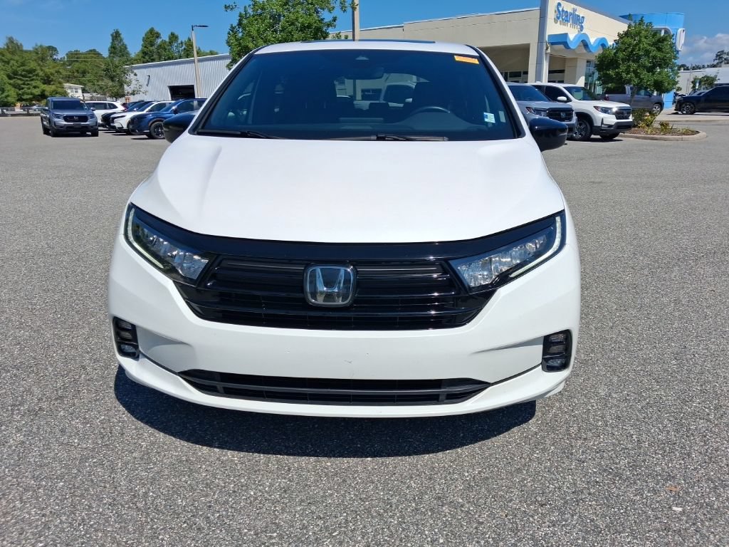 Certified 2024 Honda Odyssey Sport image 2
