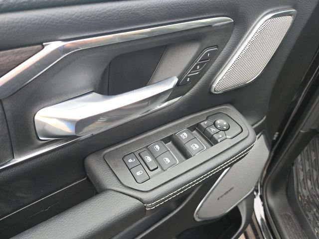 New 2026 RAM 1500 Laramie w/ Advanced Safety Group II AWD/4WD image 9