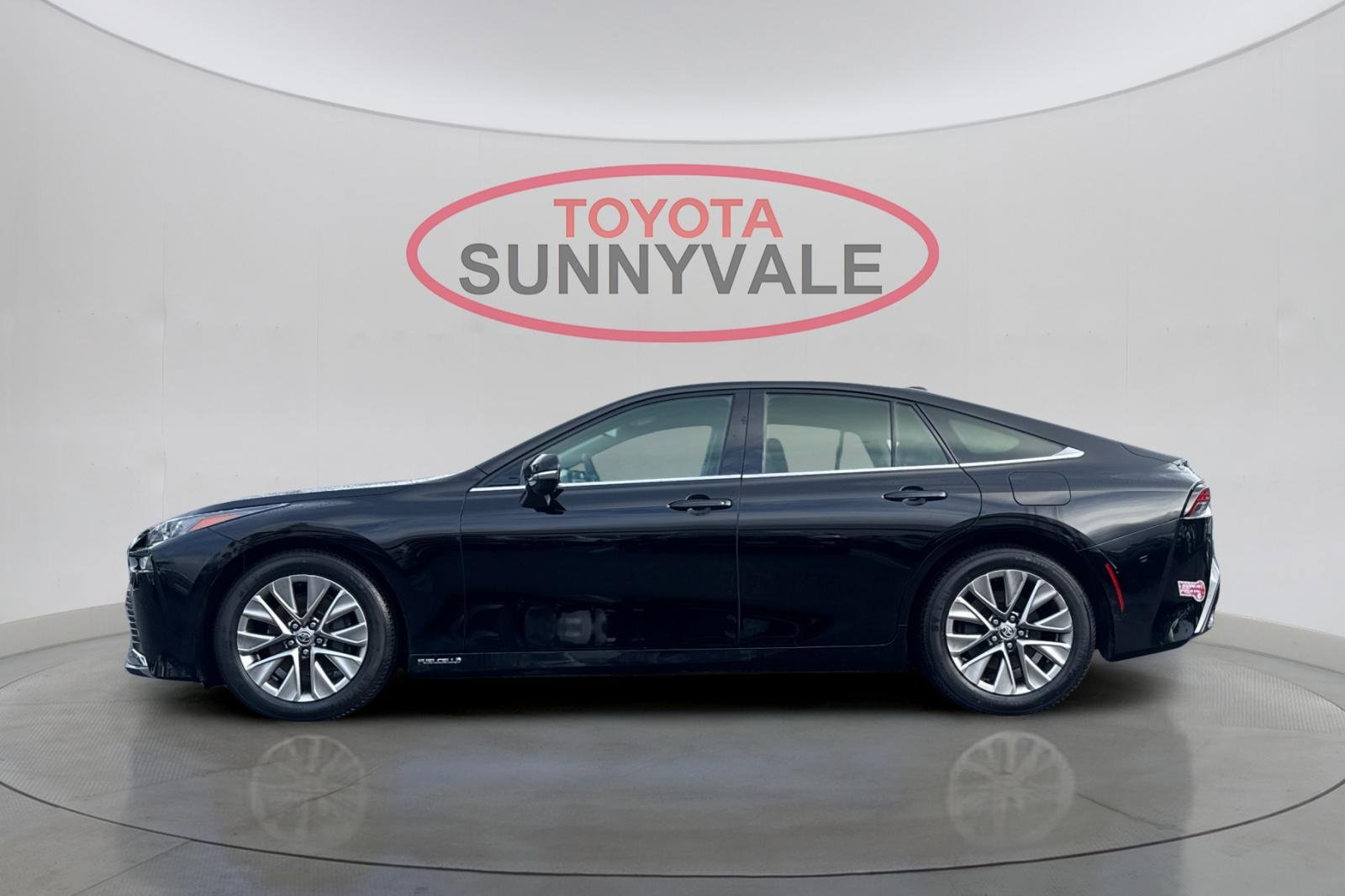 Certified 2023 Toyota Mirai XLE image 6