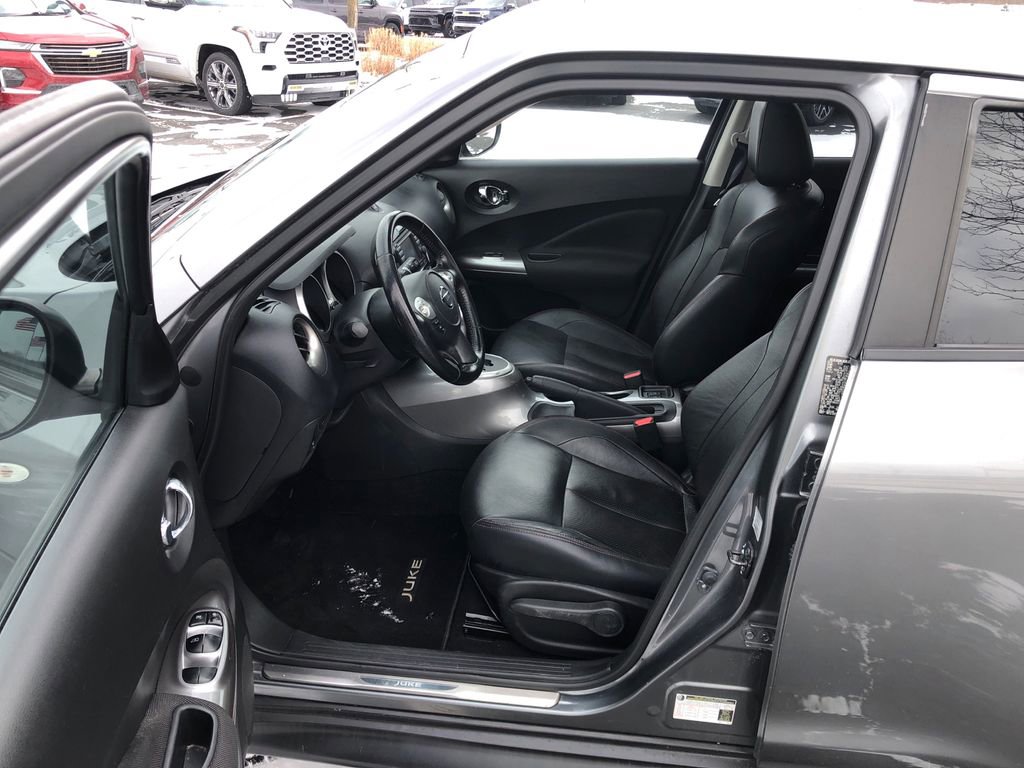 Used 2012 Nissan Juke SL image 18