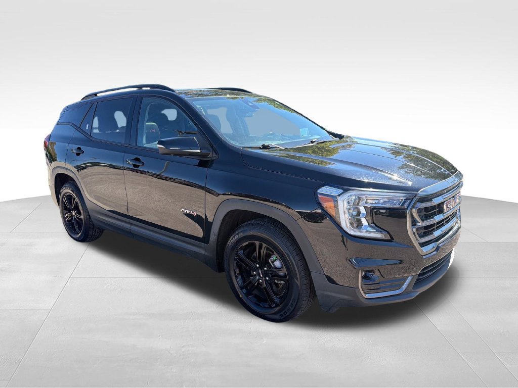 Used 2022 GMC Terrain AT4 w/ Infotainment Package II AWD/4WD image 7