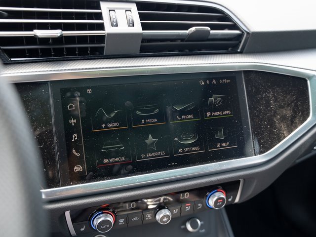 New 2025 Audi Q3 2.0T Premium Plus image 12