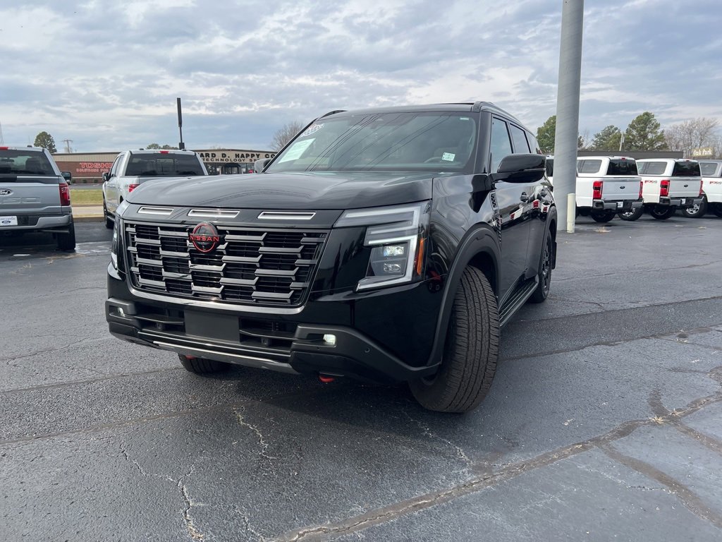 Used 2025 Nissan Armada PRO-4X w/ Pro-4X Premium Package image 12