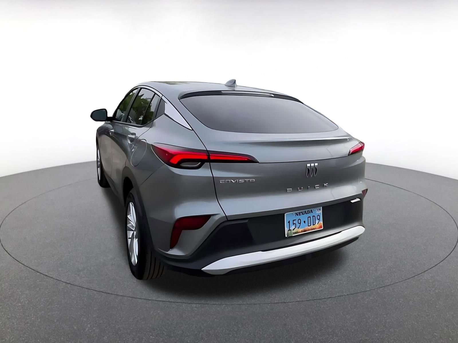 Used 2025 Buick Envista Preferred image 11