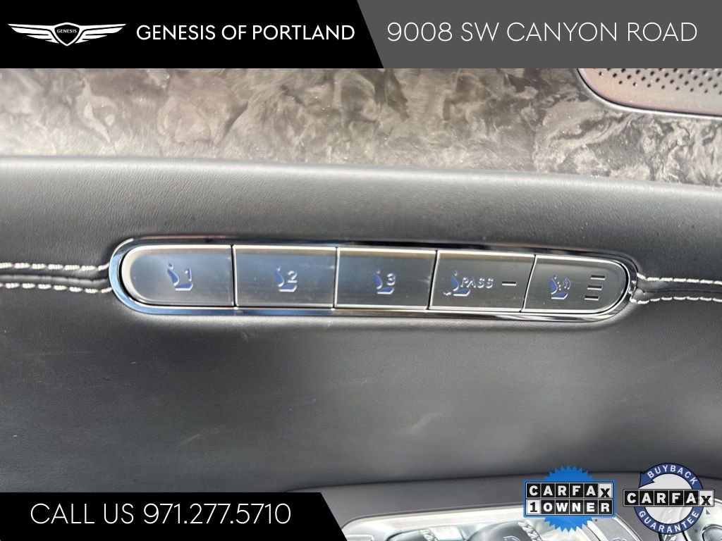 Used 2025 Genesis G90 3.5T image 17