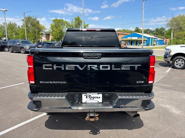 Used 2024 Chevrolet Silverado 3500 LTZ AWD/4WD image 29