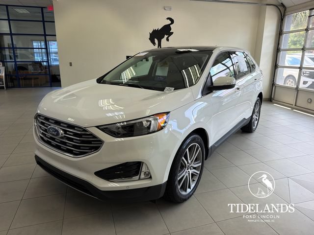 Certified 2023 Ford Edge Titanium AWD/4WD image 4