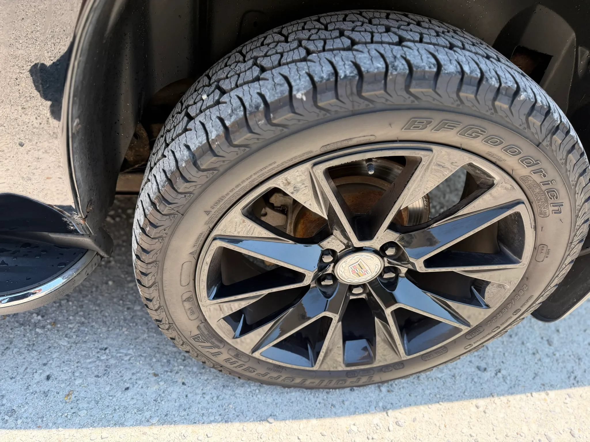 Used 2007 Cadillac Escalade EXT w/ Information Package AWD/4WD image 9