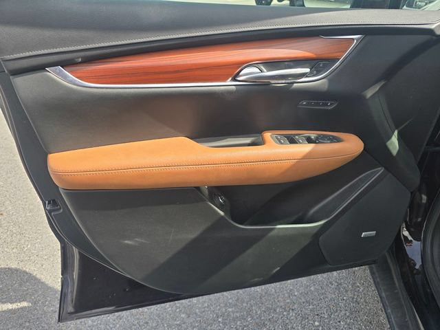 Used 2021 Cadillac XT5 Premium Luxury FWD image 23
