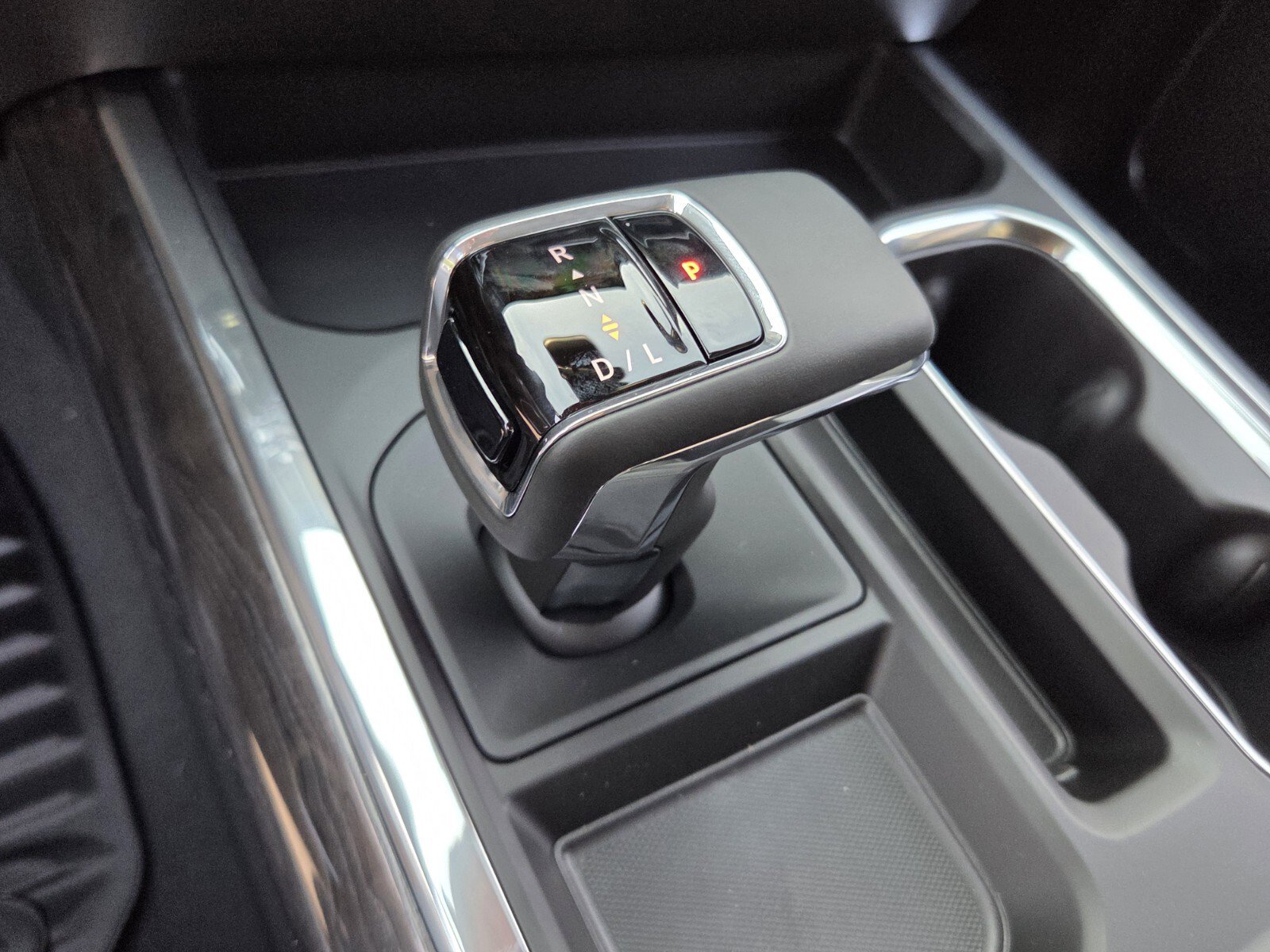 New 2026 Chevrolet Silverado 1500 LTZ w/ LTZ Premium Package RWD image 30