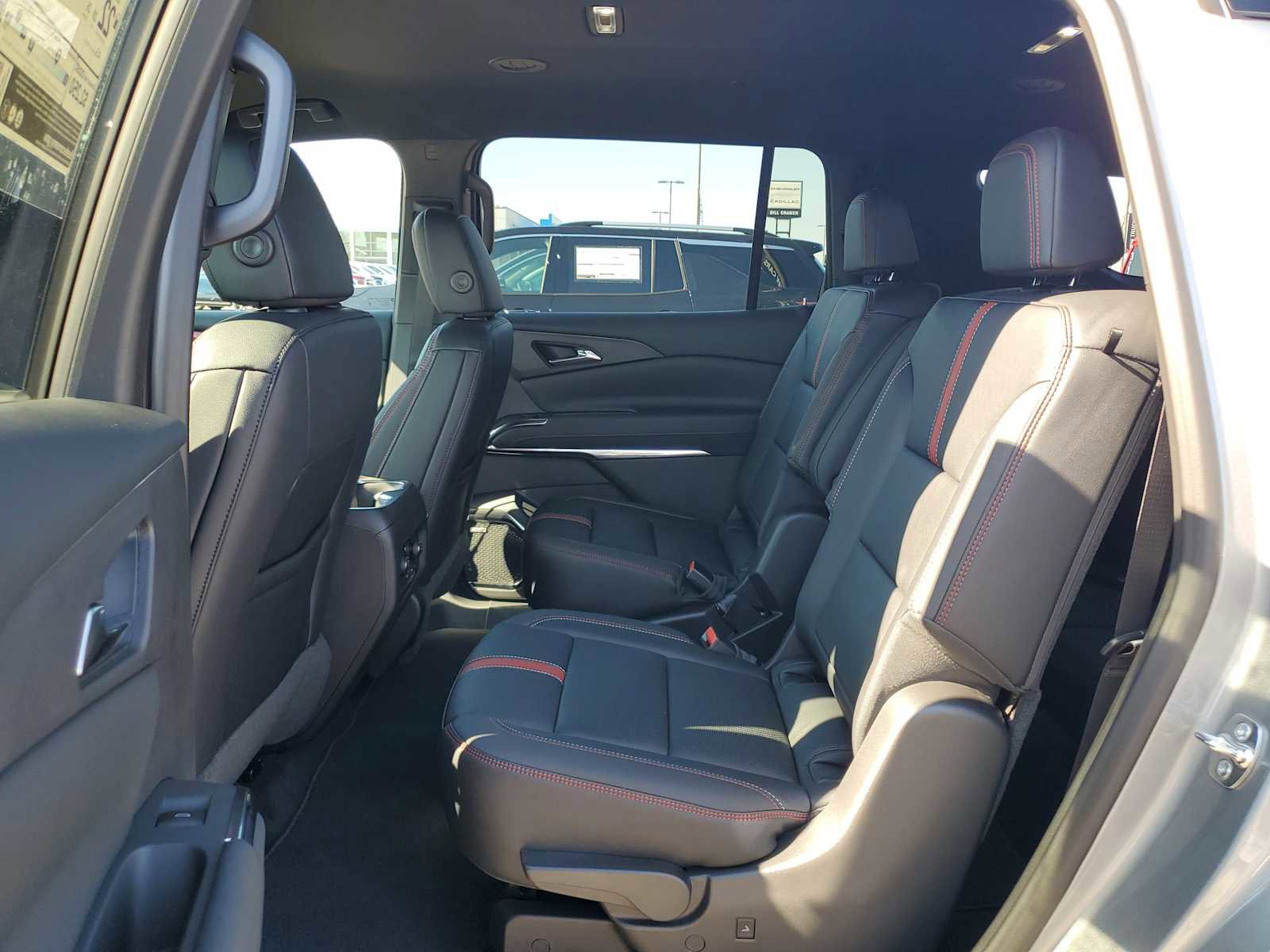 New 2026 Chevrolet Traverse RS image 14